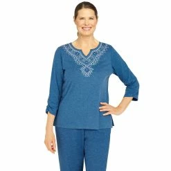 Outlet 🛒 Alfred-Dunner Tops 👩 Womens Alfred Dunner Floral Park Aztec Embroidered Yoke Knit Top 🥰